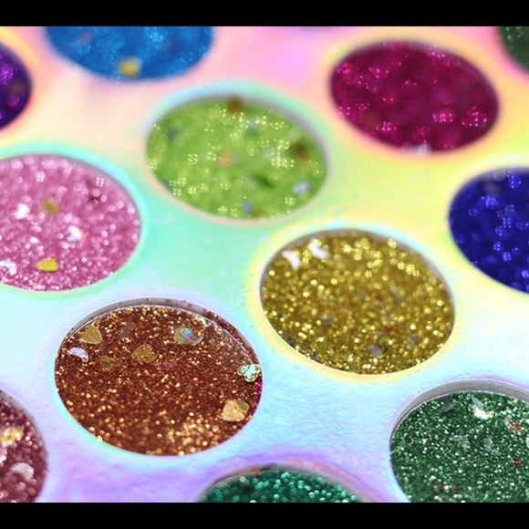 NWT Unicorn Glitter Sparkle Eyeshadow Palette - Picture 3 of 8
